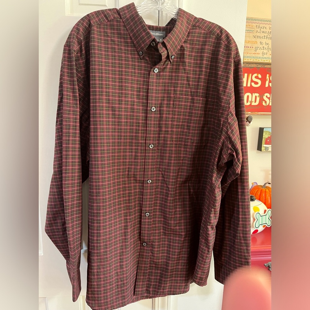 Eddie Bauer Shirt size XL. New Without Tag